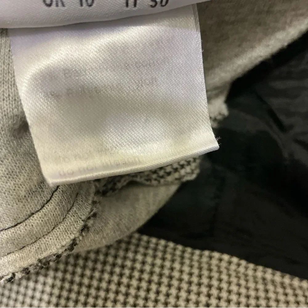 Akris Punto Black and White Houndstooth Pants. Cropped size 14 - Picture 6 of 6